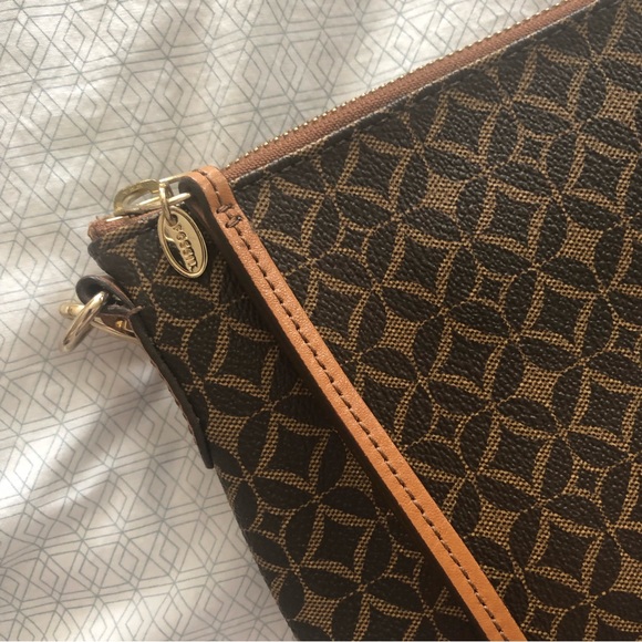 Fossil Crossbody Bag - Picture 4 of 7